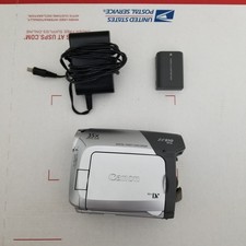 Canon ZR830 MiniDV Camcorder with Battery Charger Tested Working Bundle