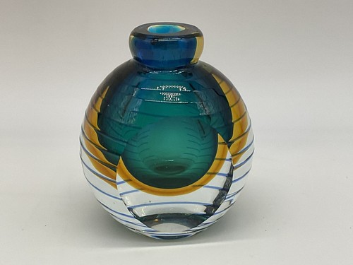 Fifth Avenue Handmade Glass Bud Vase 5 inches high,4 inches wide, three inches