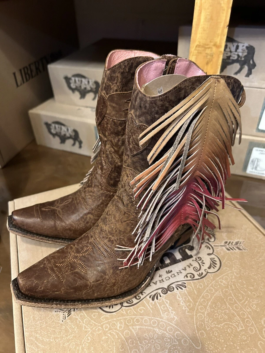 Lane fringe clearance boots