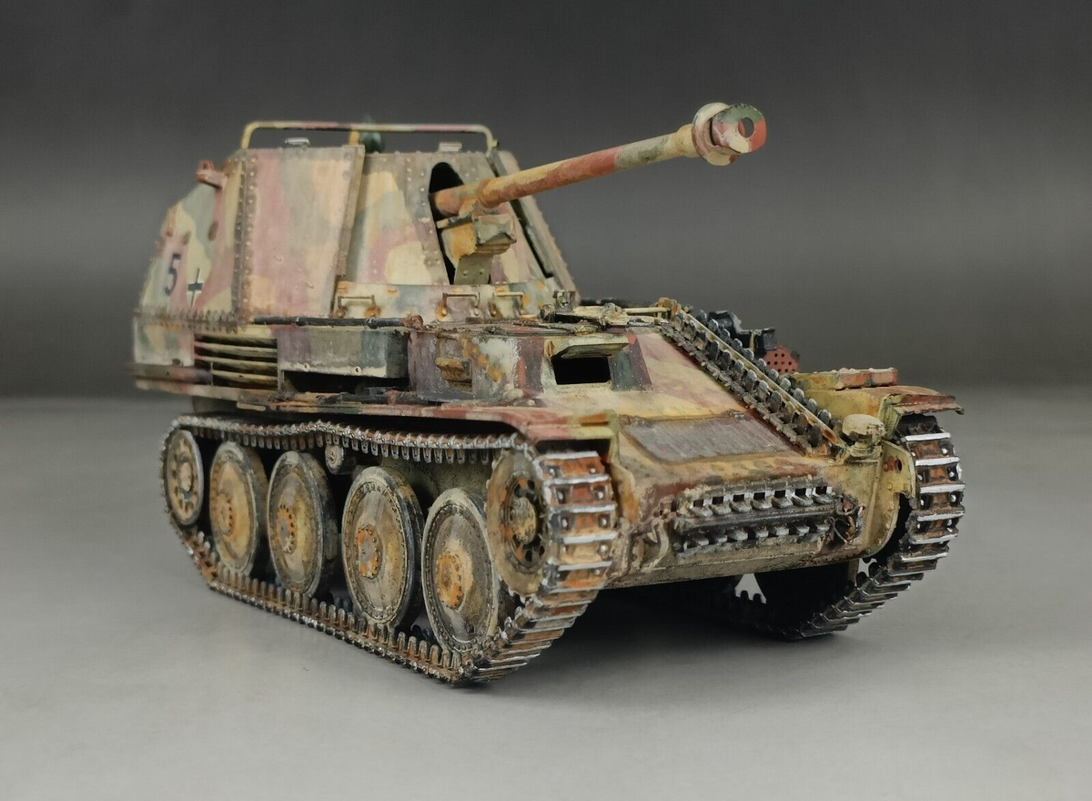 1/35 Built WWII German Marder III Ausf.M Tank Destroyer w/1