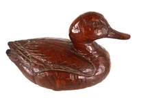 Vintage Handcrafted 4.5" Duck Sculpture Crushed Pecan Sticker Red Mill MFG. USA