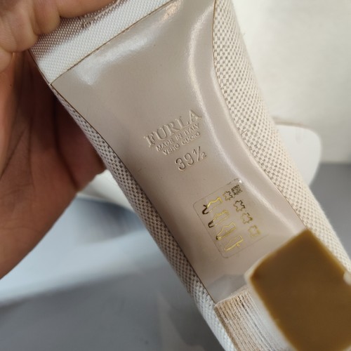 Furla Women's Kitten Heels Pumps Ivory Beige Sz EU 39.5 US 9 - Picture 7 of 8