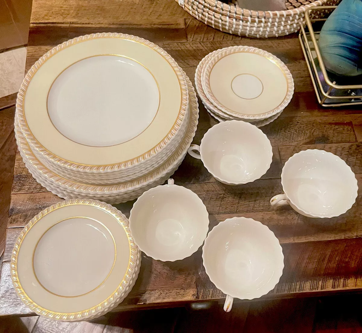 Tiffany dinnerware hot sale