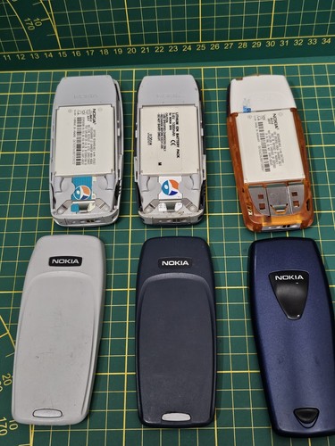 Lot De 3 Anciens Téléphone Portable Nokia Non Testé - Photo 3 sur 3