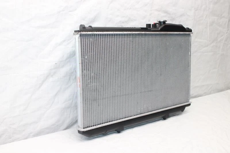 Lexus SC430 Z40 2004 convertible #302 radiador mercado de accesorios Foto 2 de 4