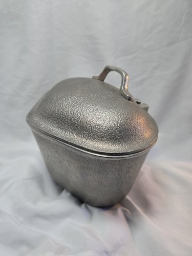 Vintage Century Silver Seal Hammered Aluminum Pot Heart Lid 2 Quarts - Picture 3 of 14