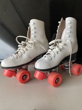 Vintage Retro Roller Skates Roller Derby White Leather Size 6 bag covers key
