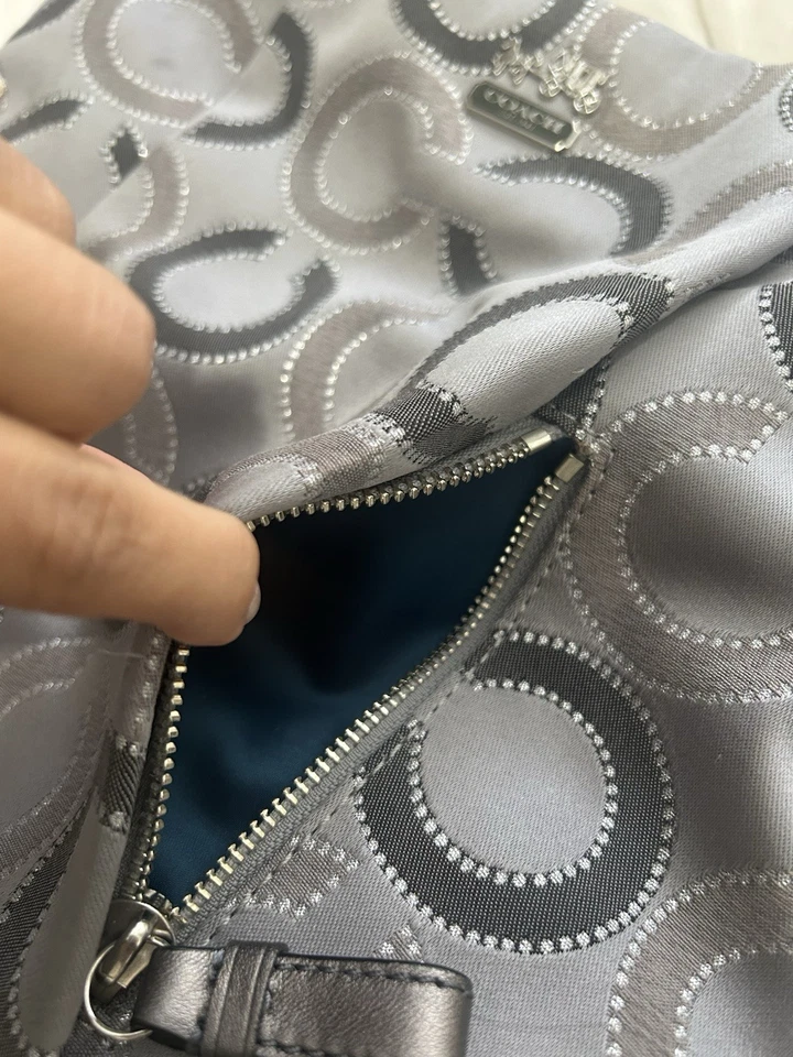 COACH Madison Dotted Op Art Outline Isabelle 21213 Gray Large Crossbody Purse - Image 3 of 4