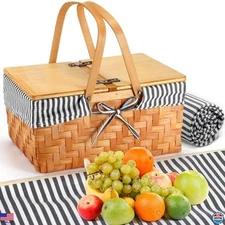 Picnic Basket with Blankets Kit, Handwoven Natural Woodchip Basket with Lid
