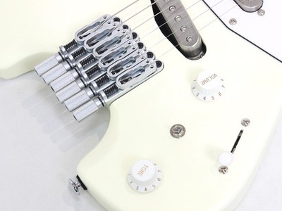 Ibanez ICHI10 【nagomi97様用】 Ibanez ICHI10 Ichika Nito Signature Model Vintage White