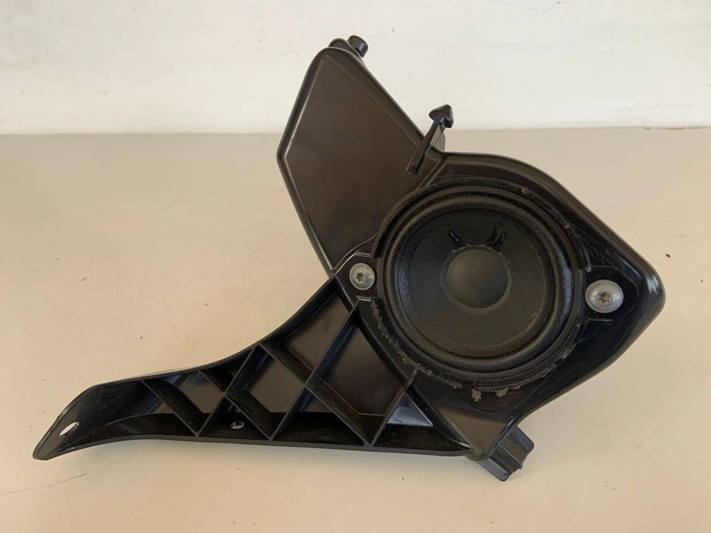 APL Cappelliera altoparlante posteriore destro Audi A7 S7 4G 2016 4G8035244 MON16410