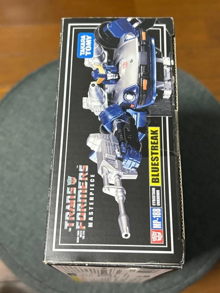Transformers Masterpiece MP-18B Bluestreak Takara Tomy w/ Box Manual - Image 4 of 4