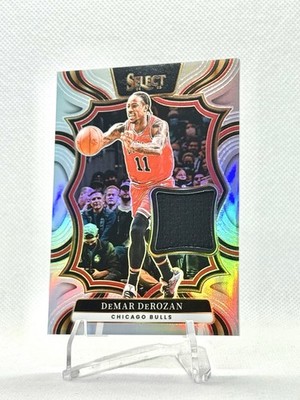 2024-25 Select DEMAR DEROZAN #TM-DDR, Throwback Mem., Silver Holo GAME USED