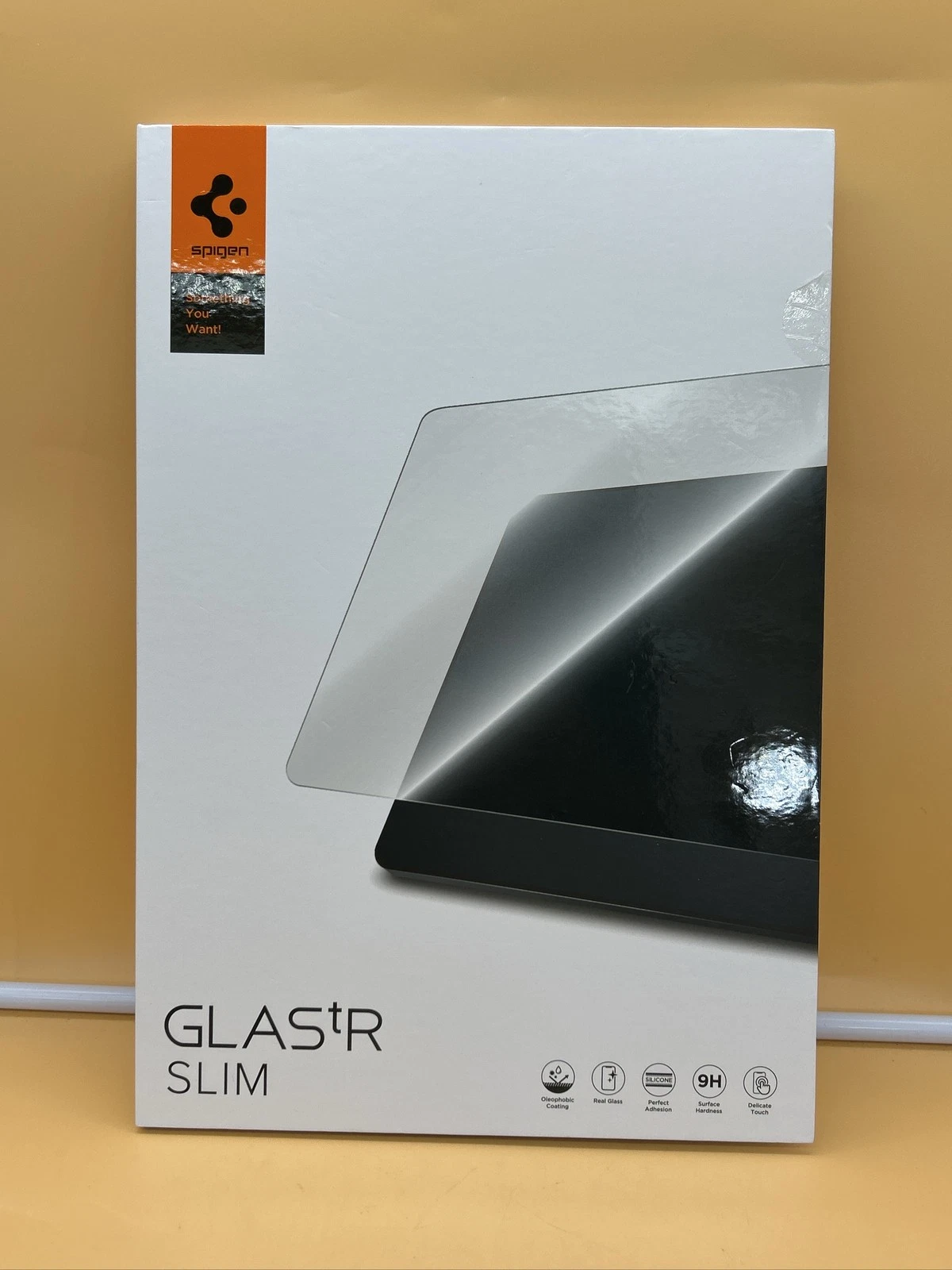 Spigen GlasTR Slim Tempered Glass Screen Protector 9H. Real Glass. Delicate Touc
