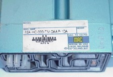 MAC 82A-HC-000-TM-DAAP-1DA TWO SOLENOID 2 POSITION 4 WAY BASE MOUNT VALVE-USED 