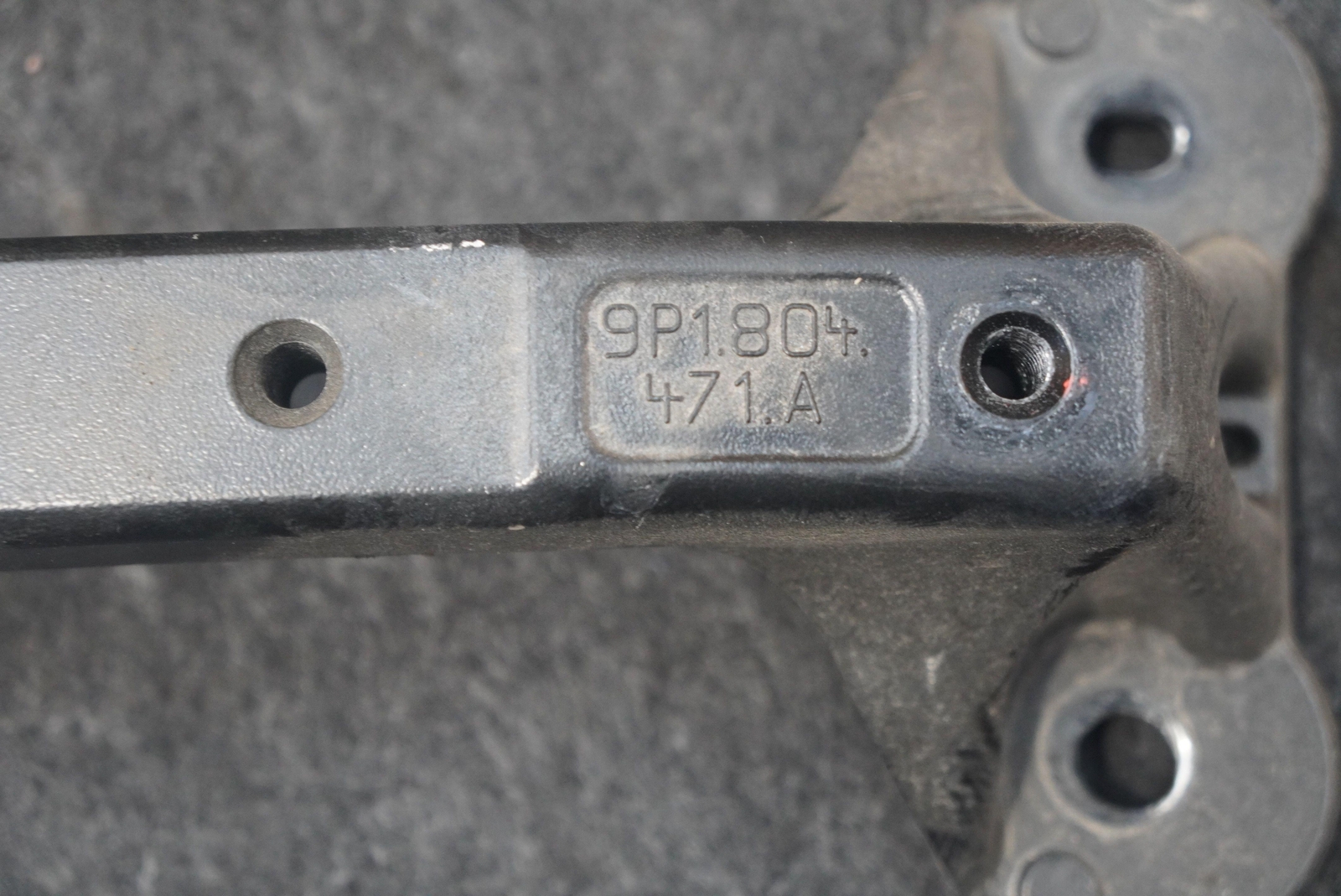 Porsche 911 GT3 2018 Front Strut tower brace