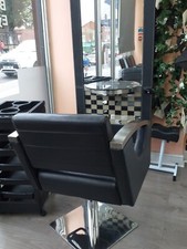 Hairdressing Salon Mirror and Chair Set