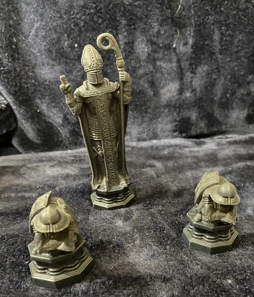 Harry Potter Wizard's Chess Set Replacement Pieces 2 Bishops 3 Pawns See Photos - Image 2 of 4