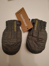 Patagonia Buffalo Green Baby Puff Mitts