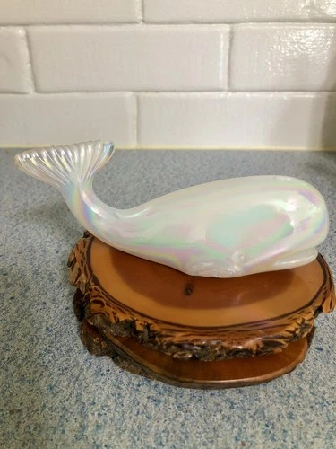 Vintage Fenton Whale Art Glass Pearly Sentiments Mother of Pearl Whale Figurine
