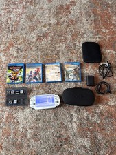 OLED🔥PS Vita BundlePCH-1000 -Glacier white perfect condition.🔥Read description
