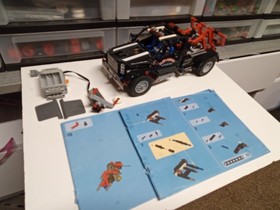 LEGO TECHNIC Fred's Garage Tow Truck 9395 Complete With Power Functions 