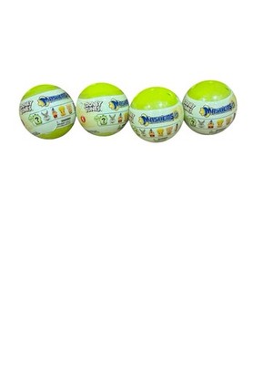 4 Mash'Ems Series 1 Looney Tunes Mystery Pack Twist'em and Squish'em BRAND NEW