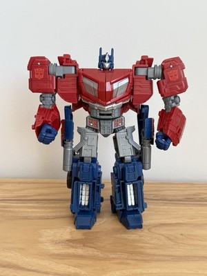 Transformers SS GE-01 Studio Series Gamer Edition Optimus Prime Tomy Figure