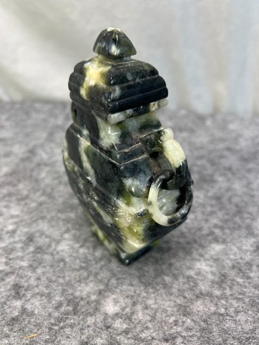 CHINESISCHER MARMORIERTER GRÜNER SPECKSTEIN oder Jadeit geschnitzt Deckeldose/Gefäß 5" mit Ringen - Bild 2 von 8