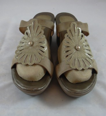 Naot Pewter Gray Jewel Strappy Leather Platform Wedge Sandal