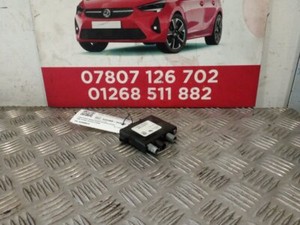 Range Rover V8 Vogue 8 2002-2005 AERIAL ANTENNE AMPLIFIER MODULE XUO000010