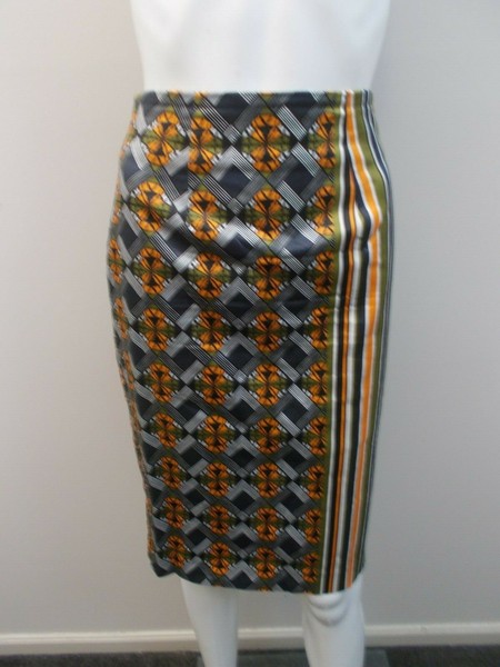 CUE EXPOSED ZIP MULTI PRINT PENCIL SKIRT SIZE 6  (#D549)