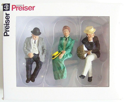 Preiser G scale 1:22.5 THREE Old Time Seated Figures 45055 -- Clothes Color # 3
