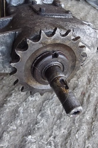BSA A7 A10 B31 B33 STD SWINGING ARM MODELS GEARBOX 30 - Picture 6 of 7