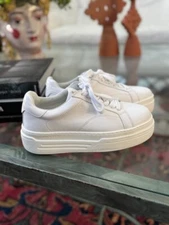 Lanvin Ddb0 Leather Platform Sneakers Size 37, 7 Great Condition
