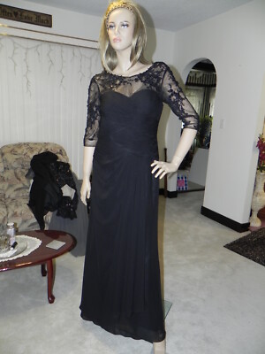 mother of groom black dress Zanna Modern Long Sleeves Ruched Long Velvet Mother Of The Bride Dress main image 1