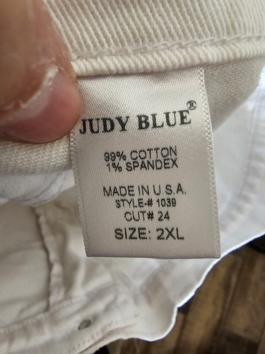 Judy Blue White Cutoff Denim Women's High Rise Shorts Plus Size 2XL Festiv - Picture 4 of 6