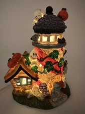 Halloween Haunted Village Ghost and Pumpkin Lighted House No Box