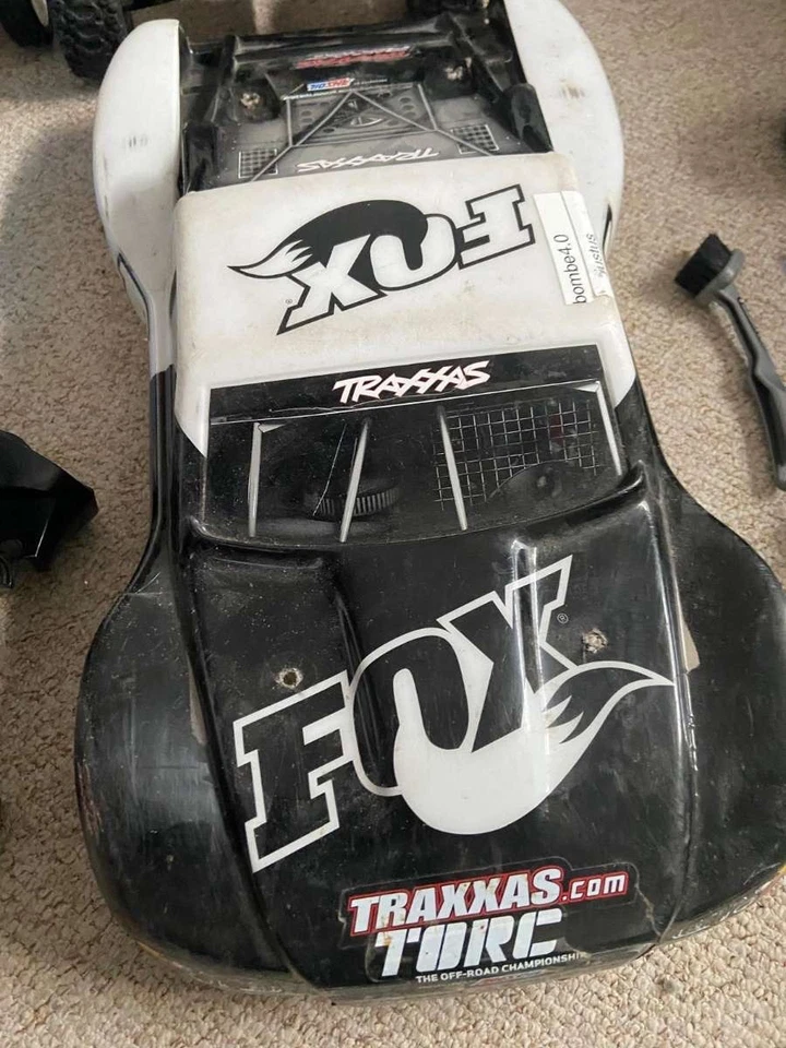 Rc auto sammlung im Maßstab 1:10 verschiedene Marken Tamiya,Traxxas und Carson  - Bild 2 von 4