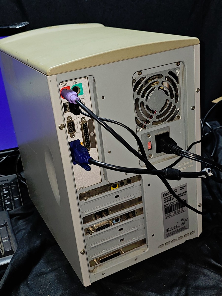 HP Pavilion 6470z Vintage PC Win98 Boots ZIP Drive Serial Cam Port