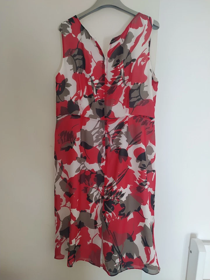 Robe UN JOUR AILLEURS taille 44 - Photo 2/2