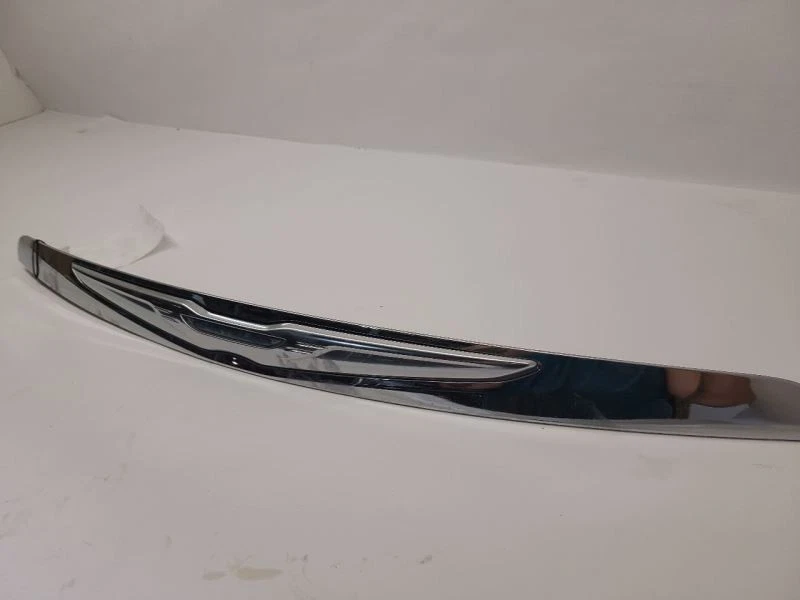 Chrysler 200 2012 capó cromo moldeado 5182602AD Foto 3 de 4