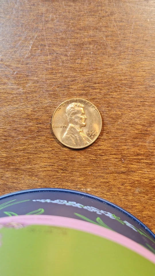 1968 D Over D Lincoln Wheat Cent DDO. RARE RED BEAUTY. NICE EYE APPEAL. - Image 4 of 4