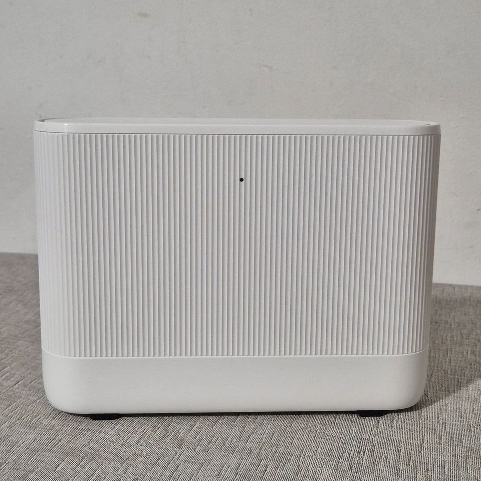 Vodafone DGM4137VDF Power Hub WiFi 6 Router Super WiFi 6 Booster Compatible - Image 4 of 4