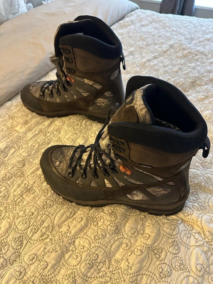 Cabela’s Instinct Gore-Tex Hunting Boots Size 10.5 Medium In Excellent Condition - Image 2 of 4