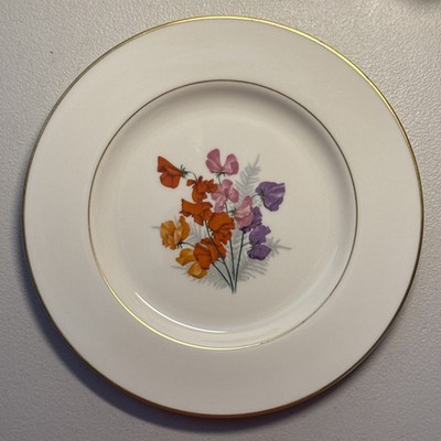 Pickard China Hand Decorated Sweet Pea Salad Plate