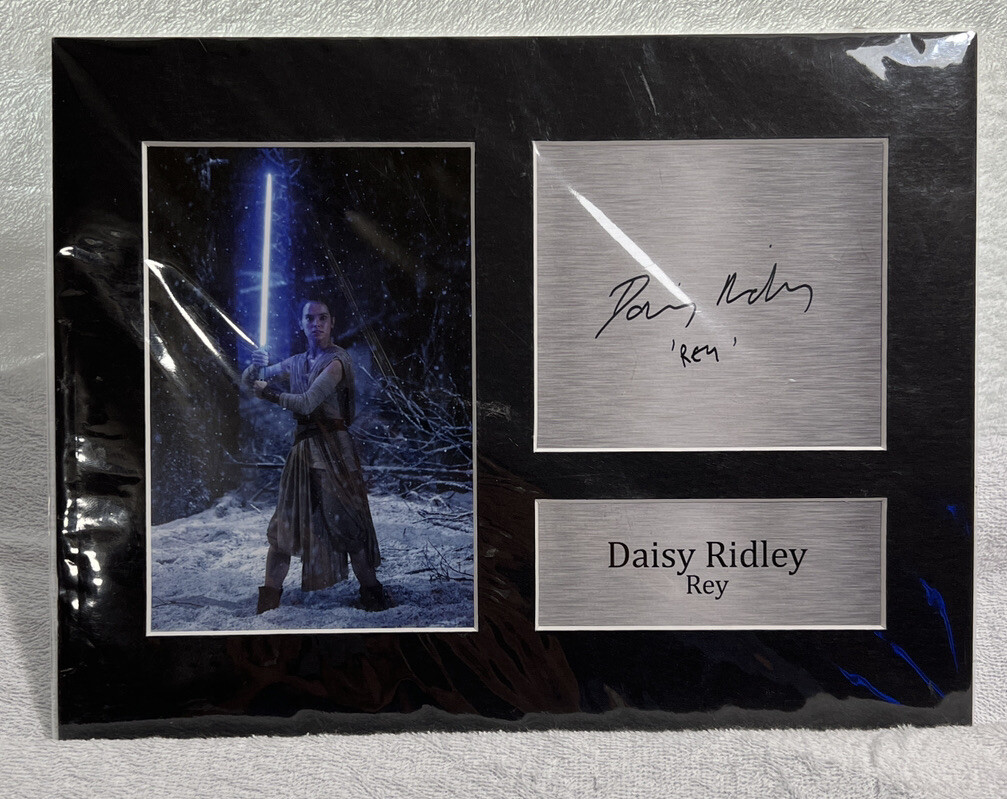 Daisy Ridley Signed Pre Printed Autograph A4 Photo Gift For a Star