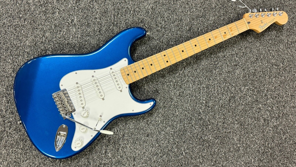 Fender Mim Standard Stratocaster Electric Guitar - Electron Blue