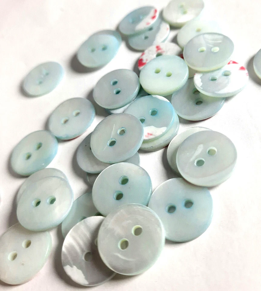 6 Stück Perlmutt Knöpfe trocas cleanbake 2 Loch natürlich BLAU GRÜN GRAU Töne - Bild 2 von 4