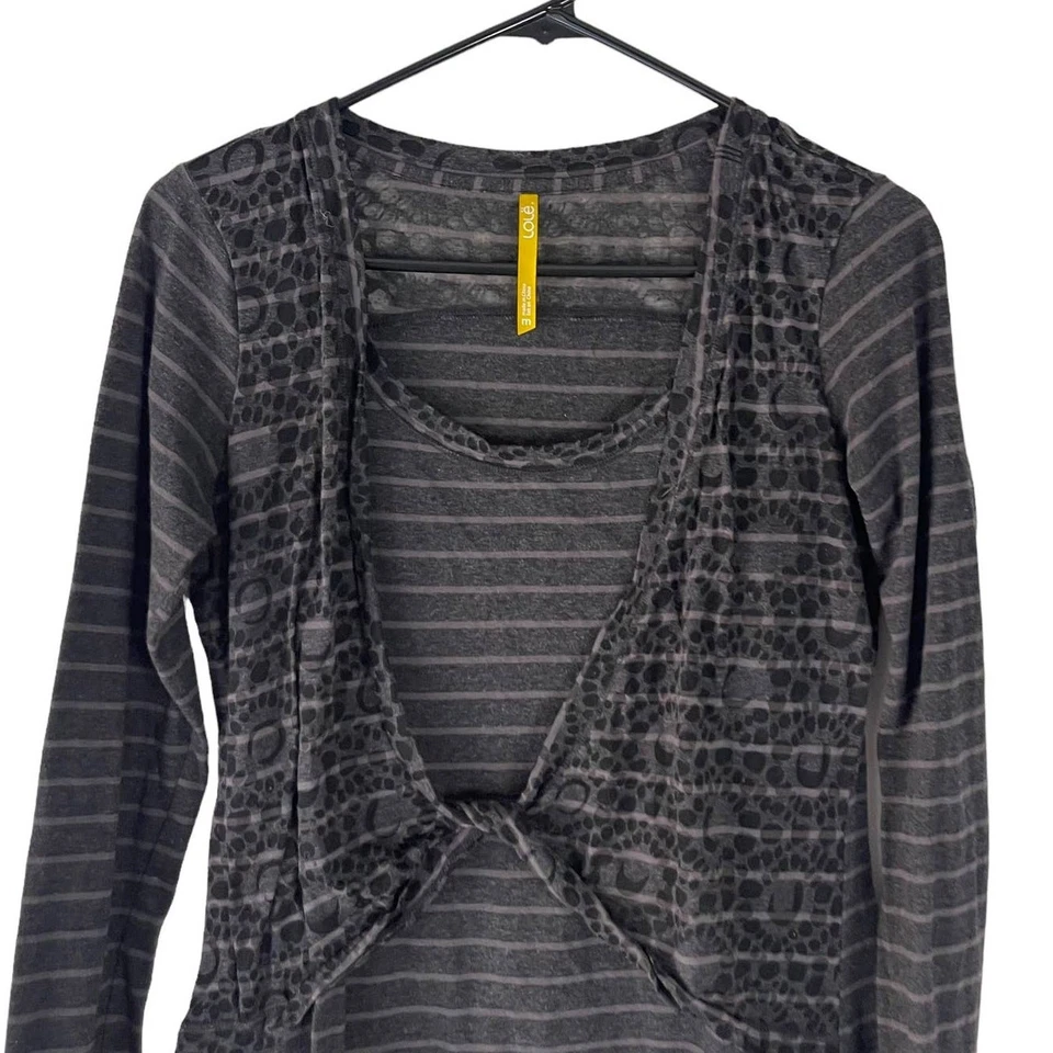 Top Lole para mujer talla mediana negro envolvente torcido manga larga baile yoga  Foto 2 de 4